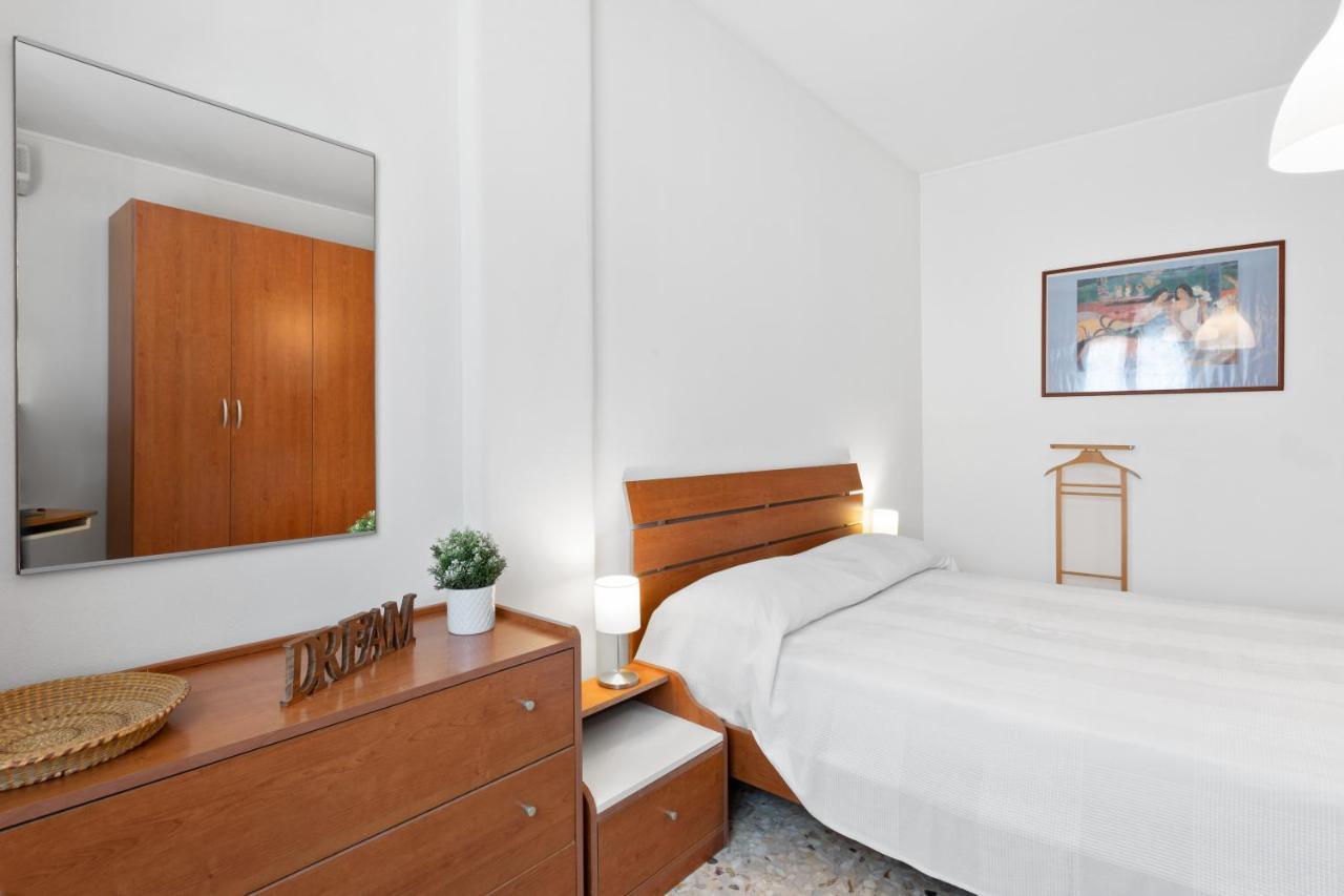Aci Castello Seaview Apartment With Parking Exterior foto