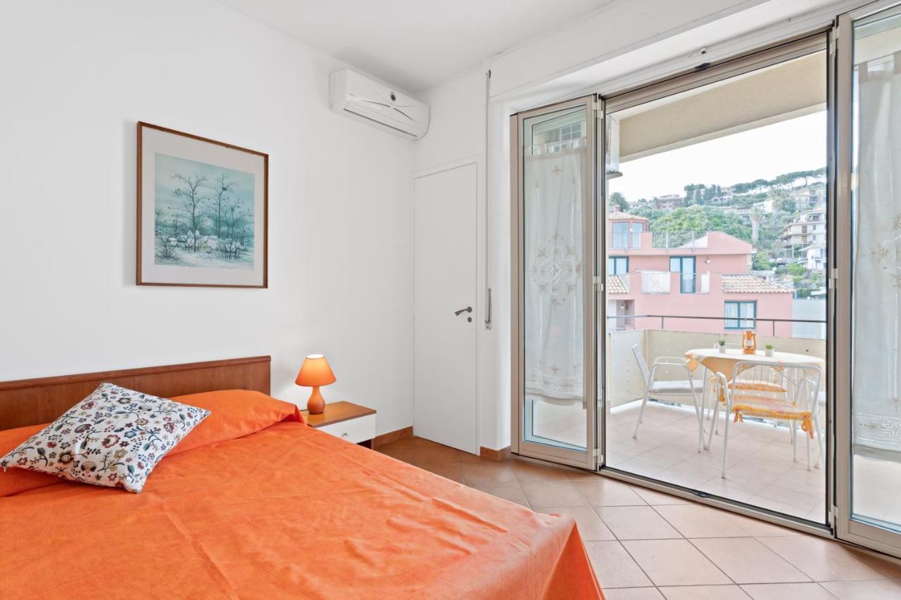 Aci Castello Seaview Apartment With Parking Exterior foto
